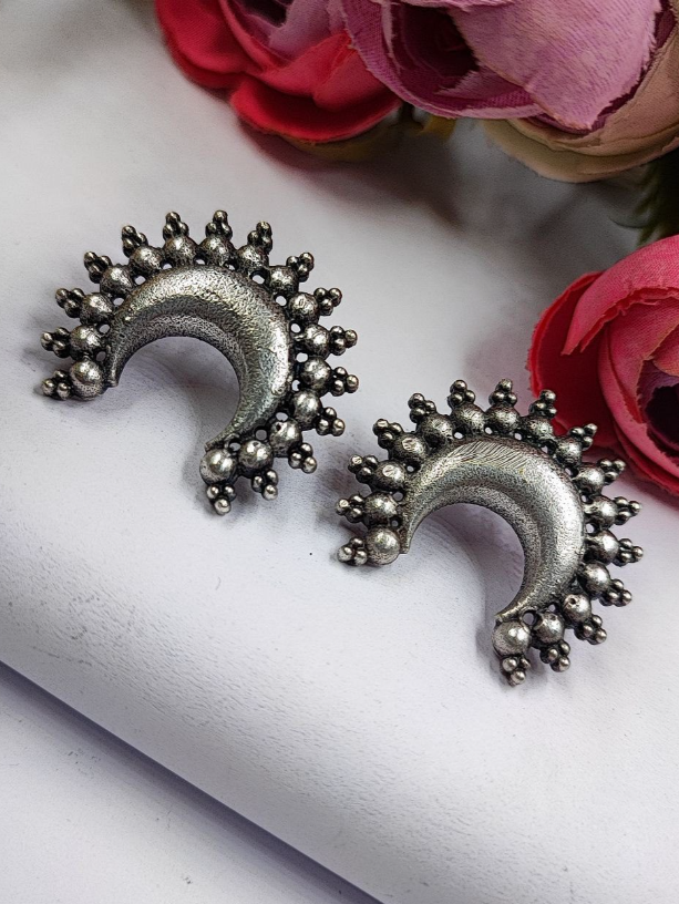 Premium Quality Oxidised Stud Earrings – Silver Look Like Stud