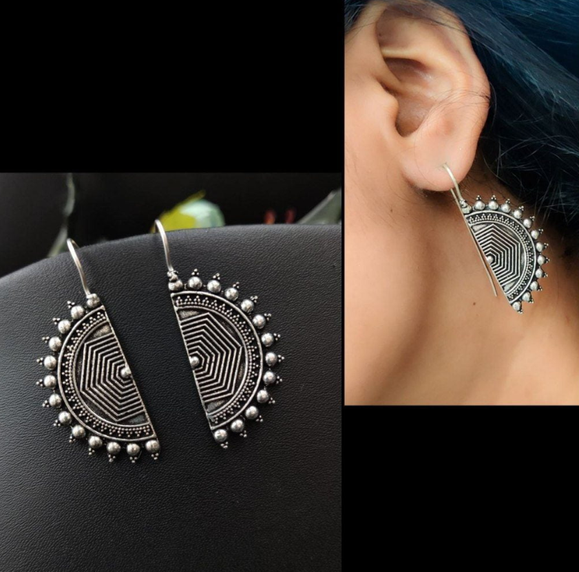 Designer Casual Wear Half D Shape Earrings