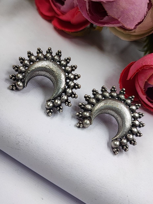 Premium Quality Oxidised Stud Earrings – Silver Look Like Stud