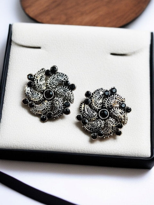 Traditional German Silver Stud Earrings – Luxurious Ethnic Stone Jewelry