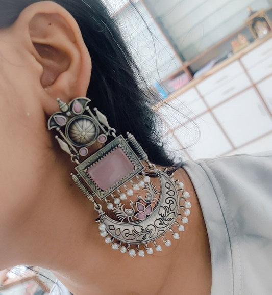 Vintage Look Oxidised Silver Monalisa Stone Earrings